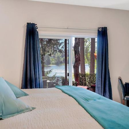 Willow Suite - Lakeside Retreat Victoria Extérieur photo
