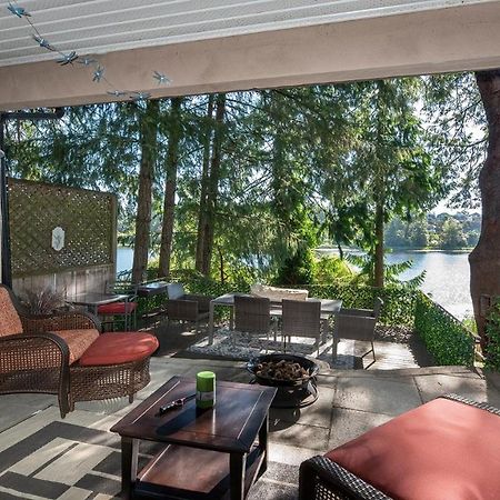 Willow Suite - Lakeside Retreat Victoria Extérieur photo