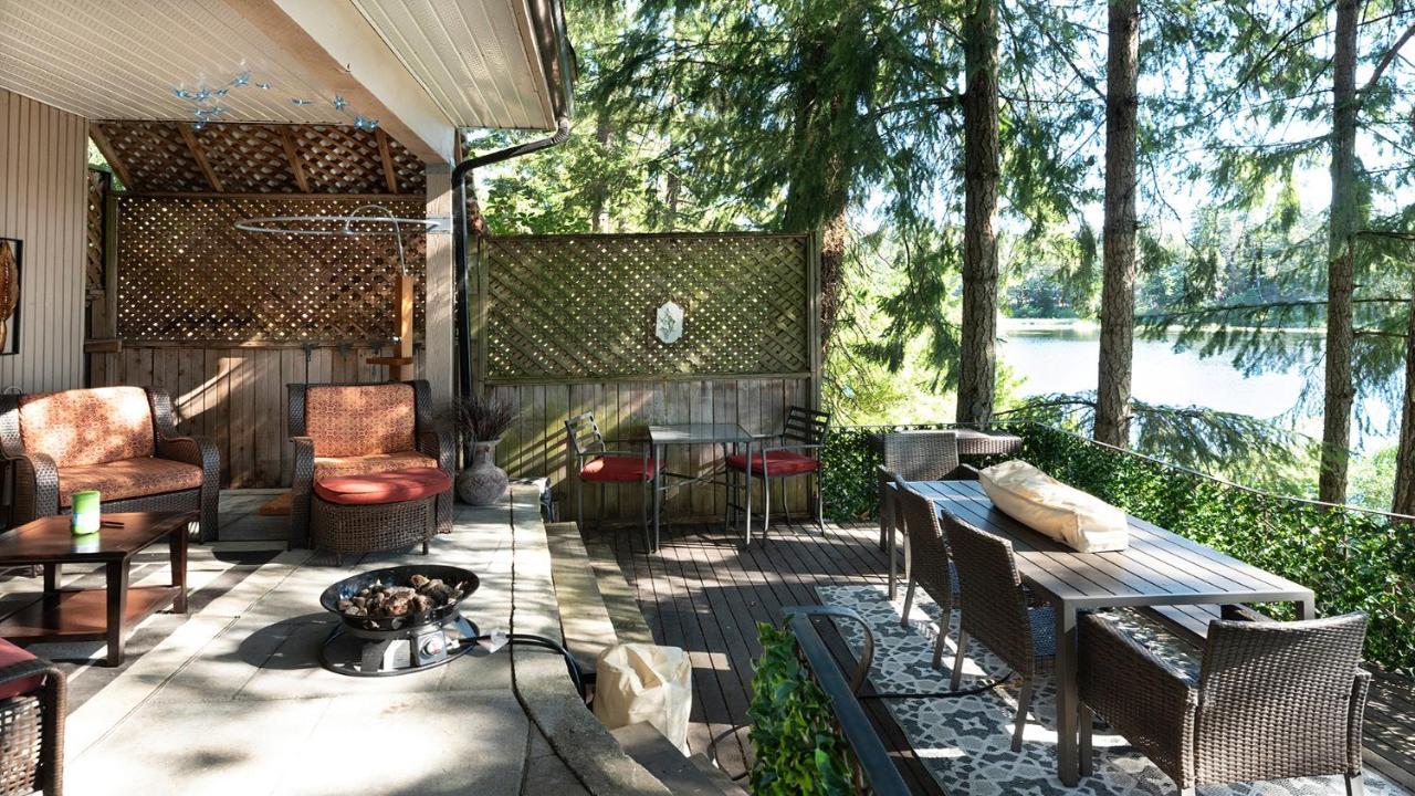 Willow Suite - Lakeside Retreat Victoria Extérieur photo