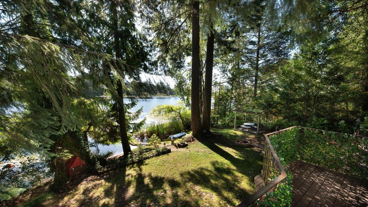 Willow Suite - Lakeside Retreat Victoria Extérieur photo